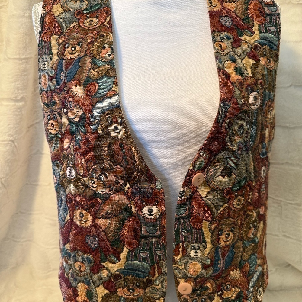 Vest made by Facets covered in Teddy Bears. Size S. Adjustable w/tie. Br… - Picture 6 of 14